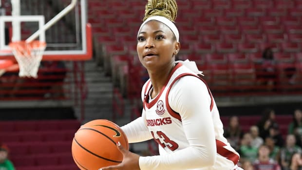 Razorbacks Makayla Daniels against UAPB